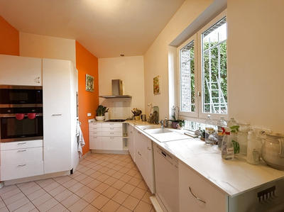 Maison - 278 m² - 8 pièces