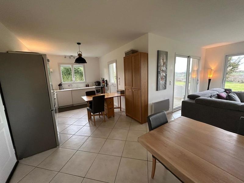 Maison - 99 m² - 4 pièces