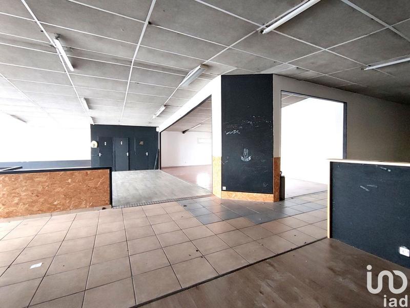 Local commercial - 1 000 m²