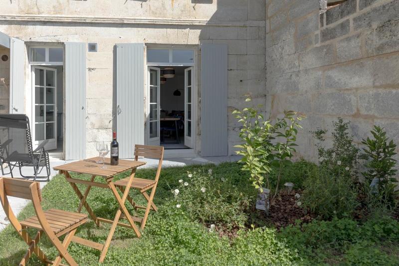 Chambre - 124 m² - 1 pièce