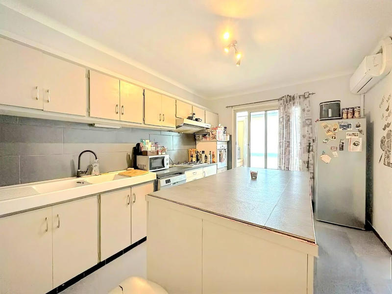 Maison - 157 m² - 7 pièces