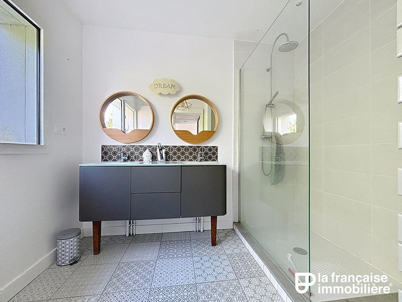 Maison - 142 m² - 5 pièces