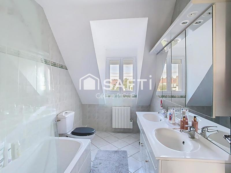 Maison - 126 m² - 7 pièces