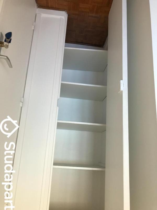 Chambre - 9 m² - 1 pièce