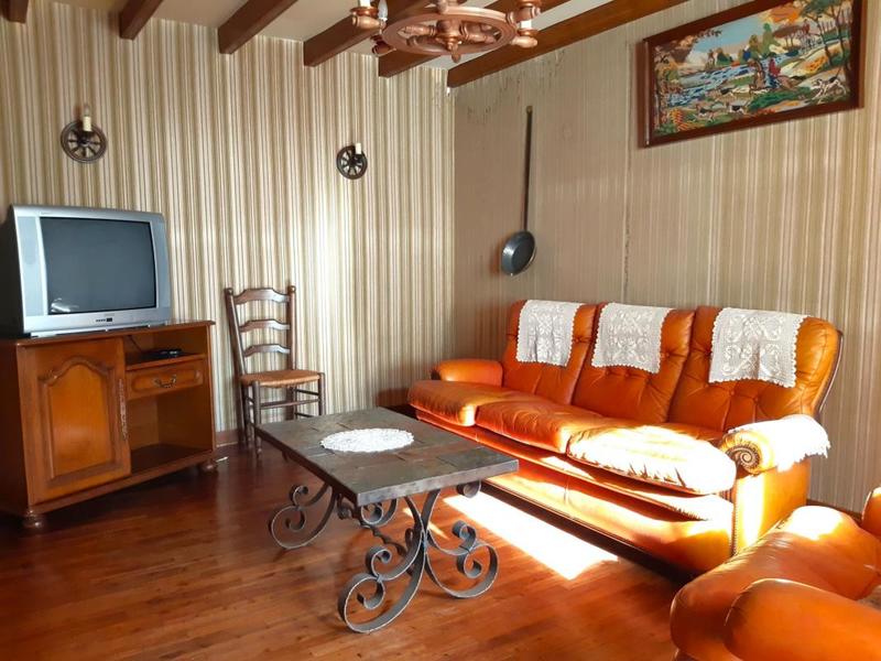 Maison - 185 m² - 8 pièces