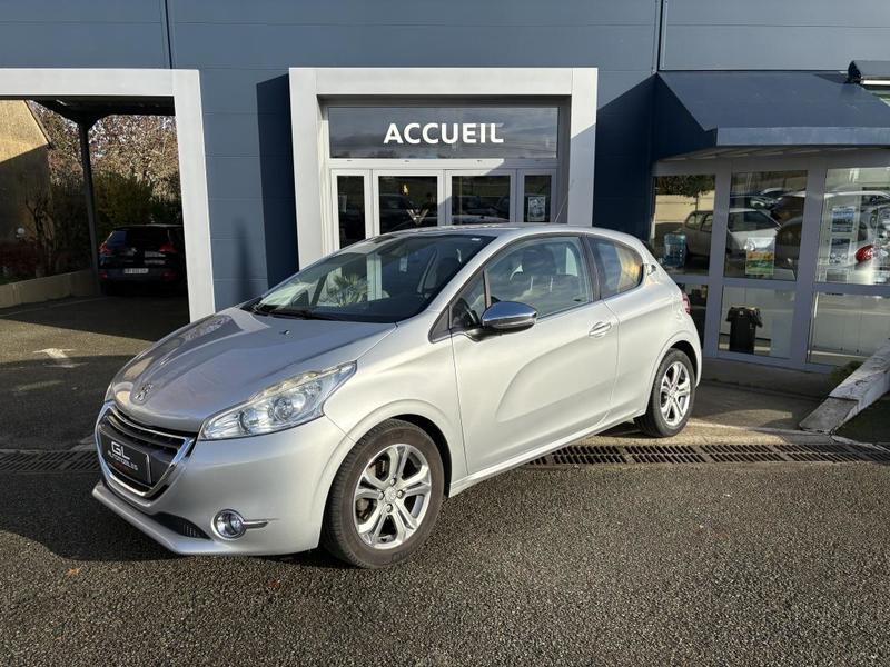 Peugeot 208 1.6l Hdi 90 Cv Allure - Kit Distribution Fait en 2025