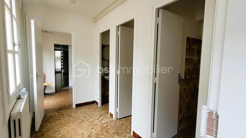 Bureau - 413 m² - 15 pièces