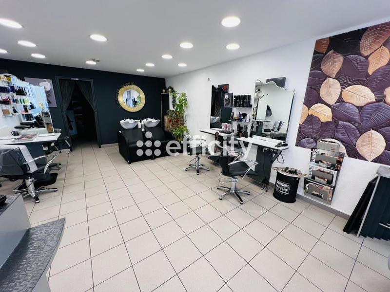 Fonds de commerce - 80 m²