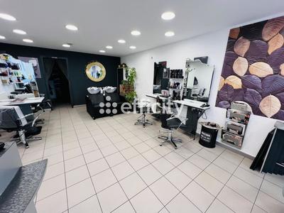 Fonds de commerce - 80 m²