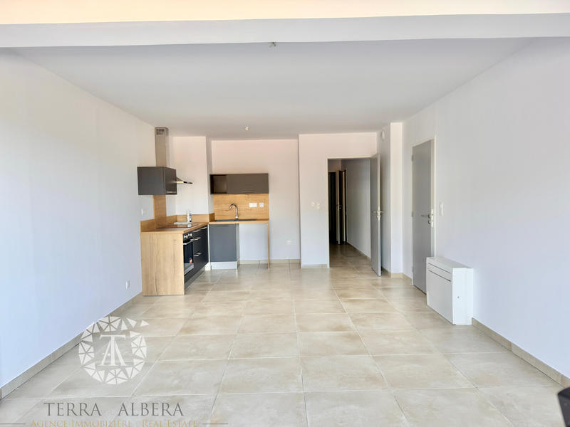 Appartement - 84 m² - 3 pièces