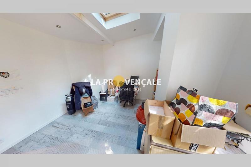 Maison - 116 m² - 4 pièces