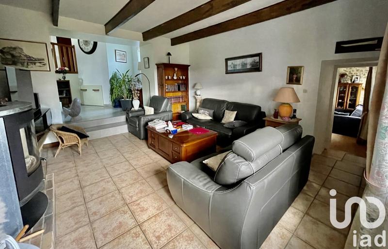 Maison - 140 m² - 5 pièces