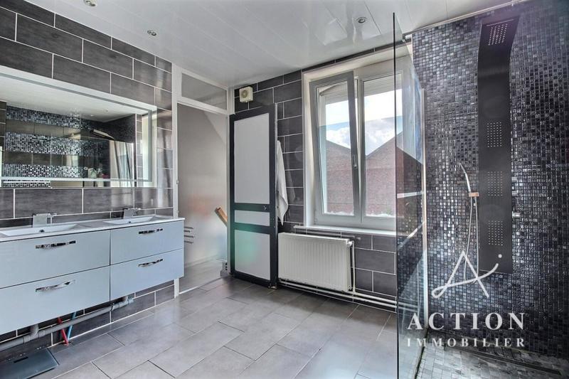 Maison - 112 m² - 4 pièces