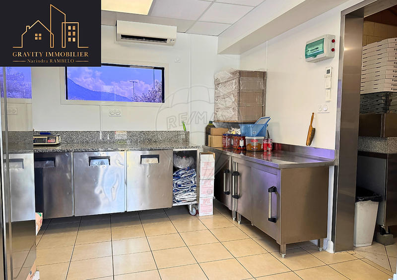 Magasins - 40 m² - 2 pièces