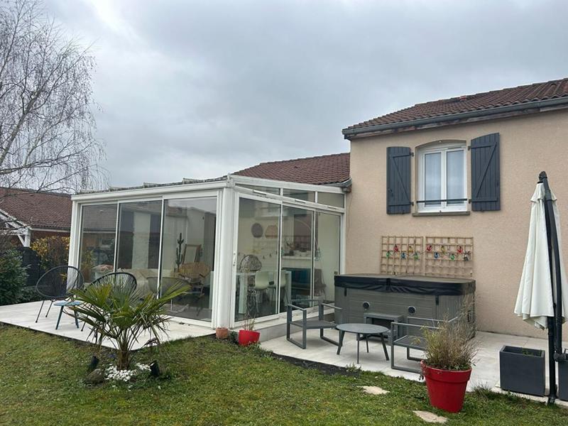 Maison - 105 m² - 6 pièces