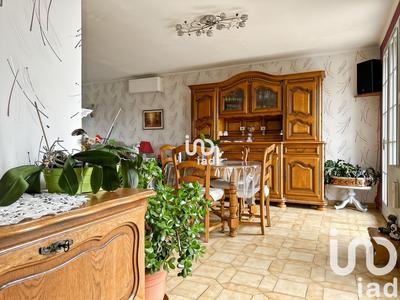 Maison - 140 m² - 5 pièces