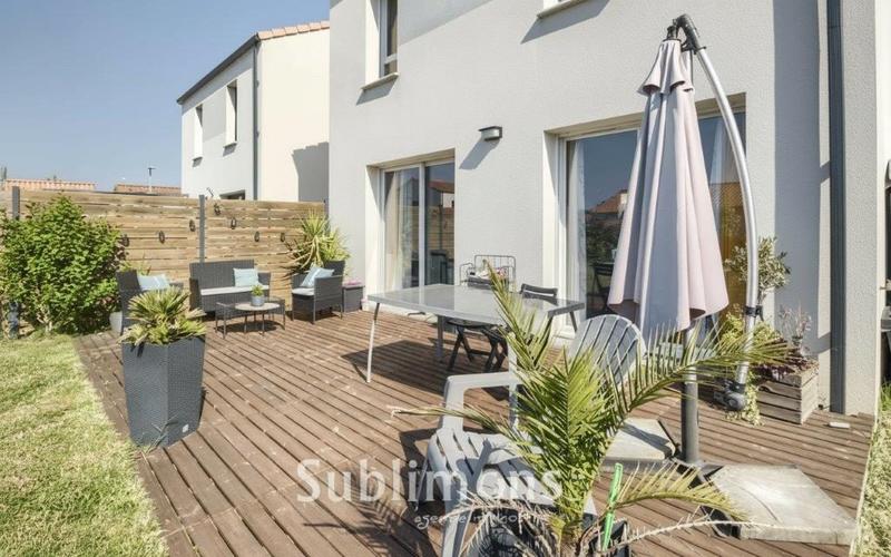 Maison traditionnelle - 95 m² - 4 pièces