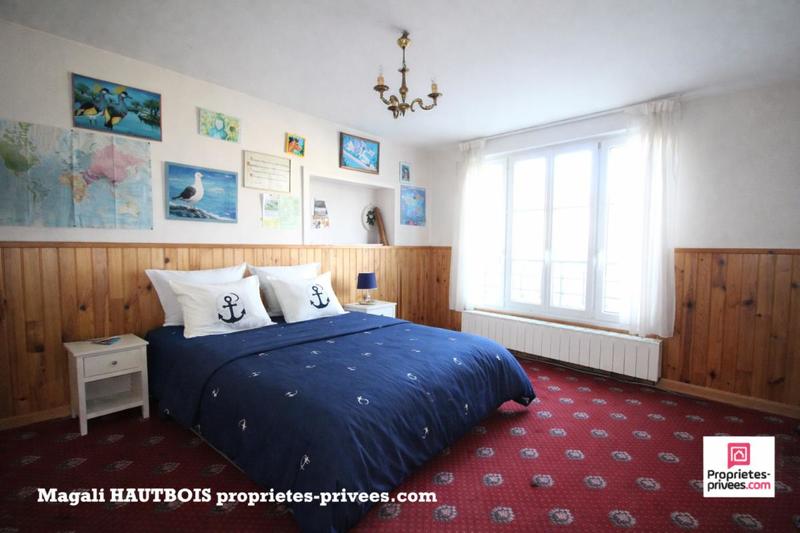 Villa - 220 m² - 10 pièces