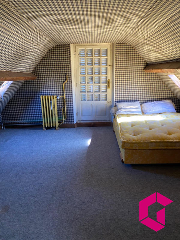 Maison - 150 m² - 7 pièces