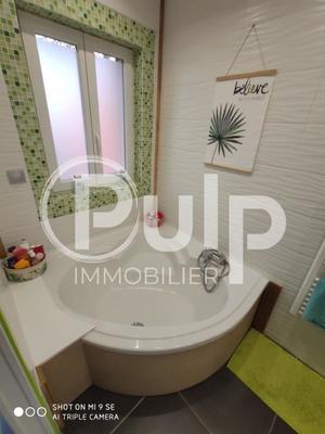 Maison - 98 m² - 3 pièces