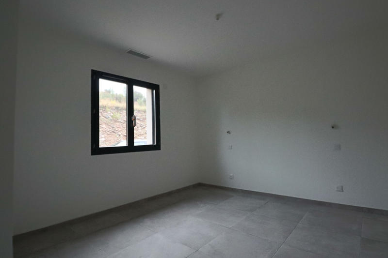 Maison - 136 m² - 4 pièces