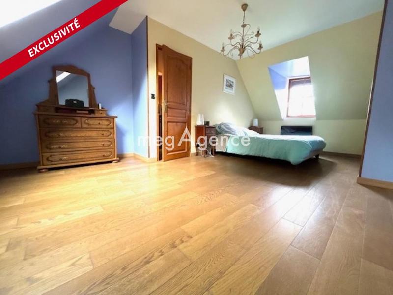 Maison - 175 m² - 7 pièces