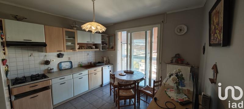 Appartement - 93 m² - 4 pièces