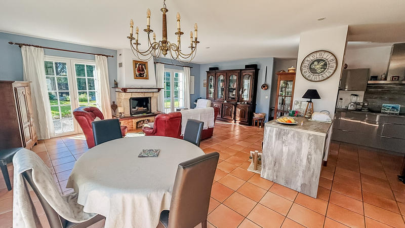 Maison - 117 m² - 5 pièces