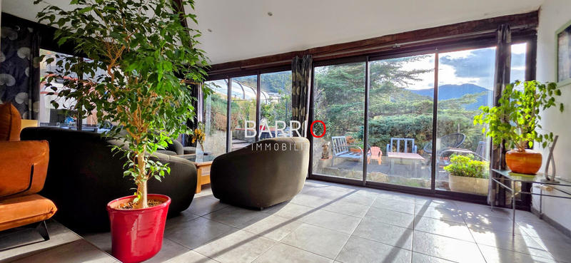 Villa - 135 m² - 6 pièces