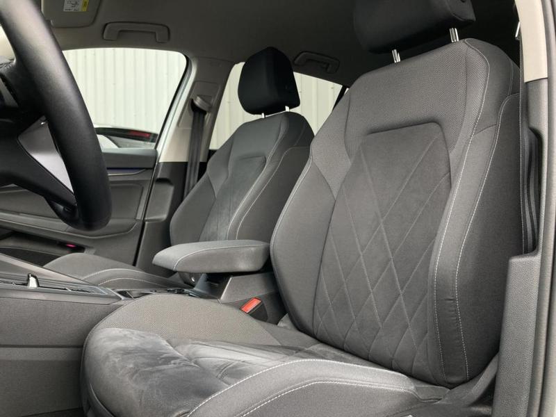 Volkswagen Golf 8 1.5 eTSI 150 Ch Style Dsg 7 - 1ère Main Garantie 6 Mois