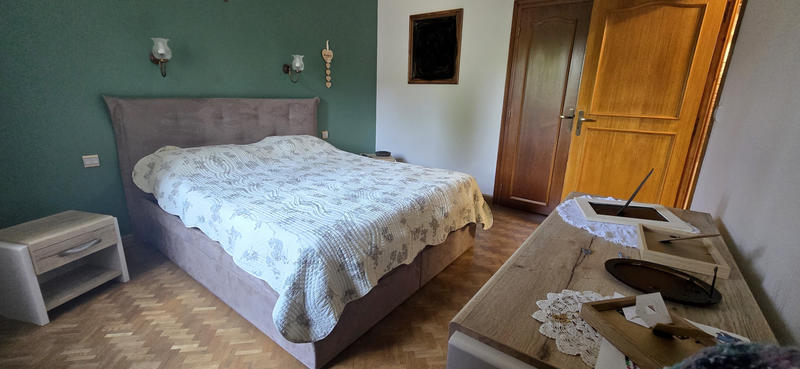 Maison - 156 m² - 9 pièces