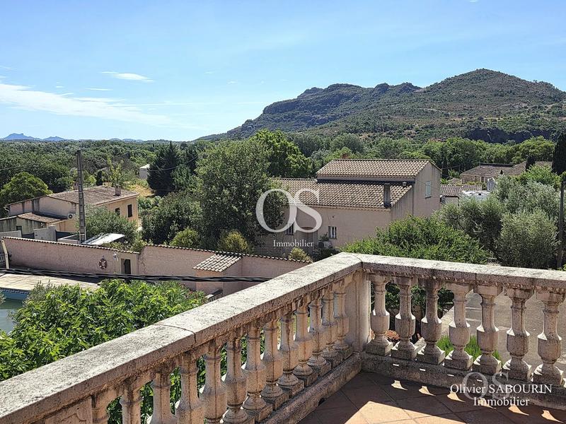 Maison - 165 m² - 6 pièces