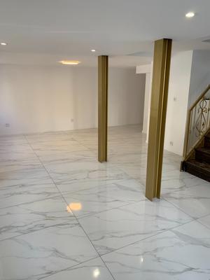 Local commercial - 147 m² - 2 pièces