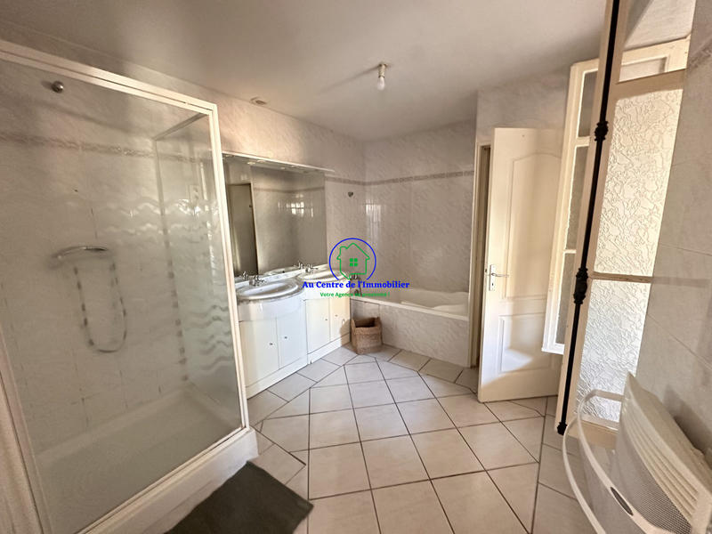 Maison ancienne - 102 m² - 5 pièces