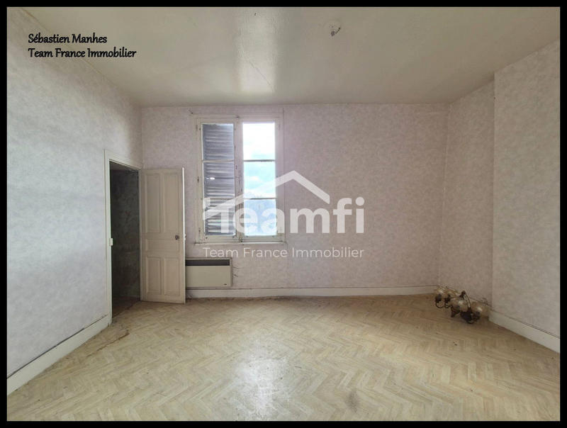 Maison - 100 m² - 8 pièces