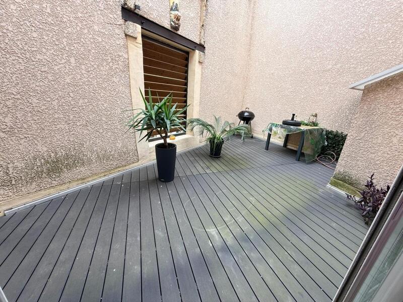 Maison de ville - 97 m² - 4 pièces