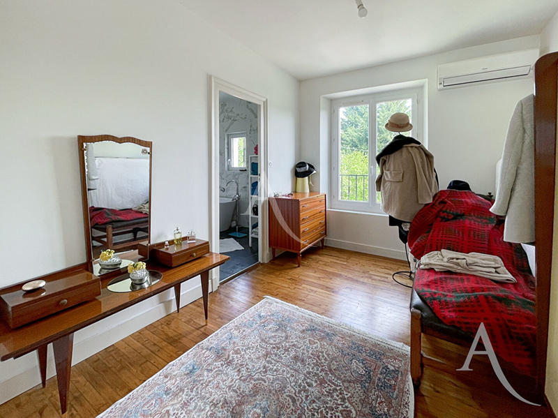 Maison - 152 m² - 4 pièces