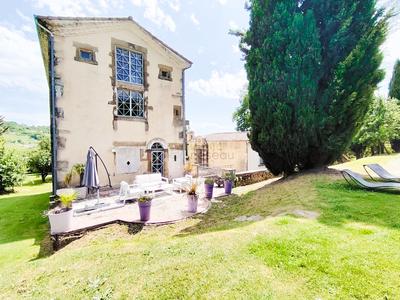 Maison de maîtres - 395 m² - 14 pièces