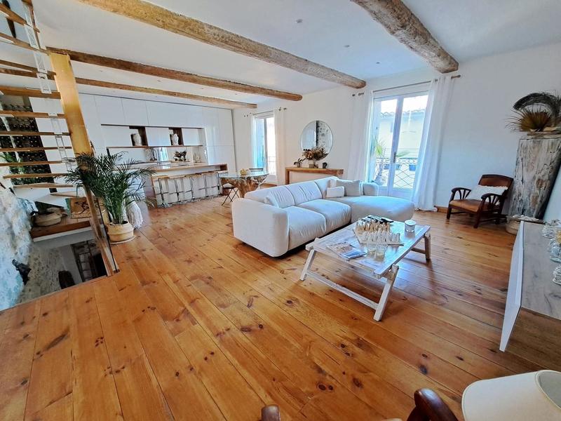 Maison de ville - 139 m² - 7 pièces