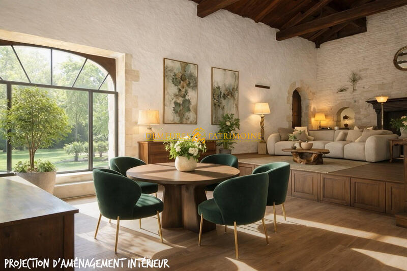 Maison - 250 m² - 8 pièces