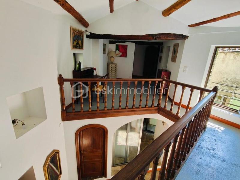 Maison en pierre - 181 m² - 6 pièces