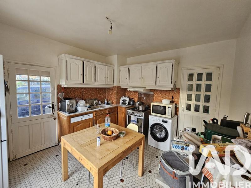 Maison - 185 m² - 5 pièces