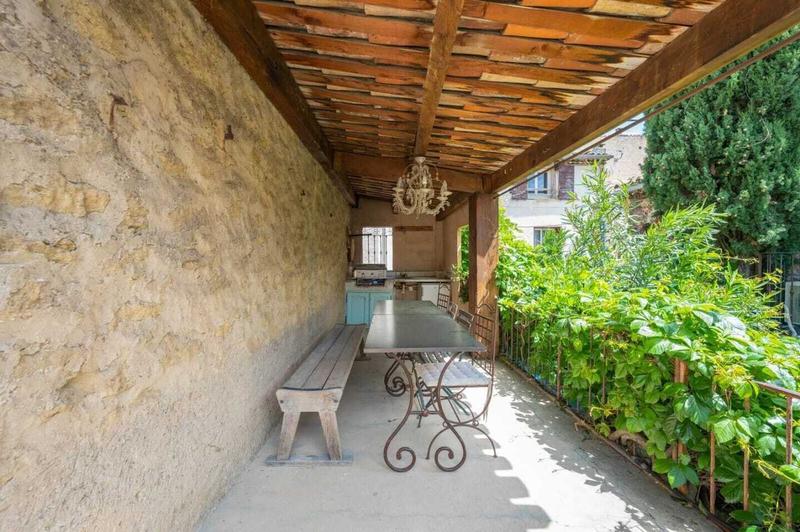 Maison - 190 m² - 8 pièces