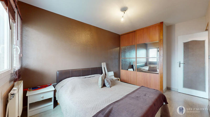 Appartement - 75 m² - 4 pièces