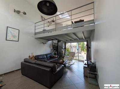 Maison - 140 m² - 4 pièces