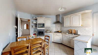 Maison ancienne - 200 m² - 8 pièces