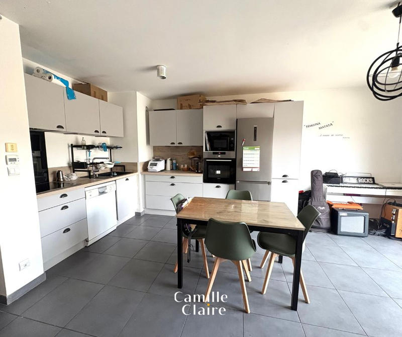 Appartement - 57 m² - 3 pièces