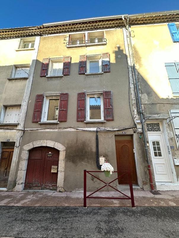 Appartement - 111 m² - 4 pièces