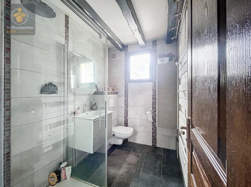 Maison - 155 m² - 8 pièces