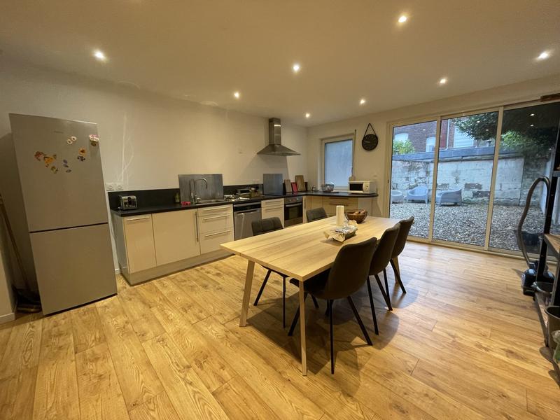 Maison - 131 m² - 5 pièces